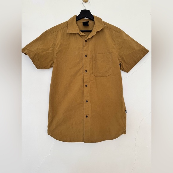 Men’s The North Face Baytrail Patterned Cotton Pocket Flag Logo Button Up Shirt - Picture 2 of 9